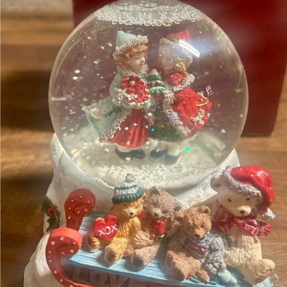 San Francisco Music Box • Snow Globe • Vintage • Santa Cherish Thoughts  • Video - Picture 2 of 16